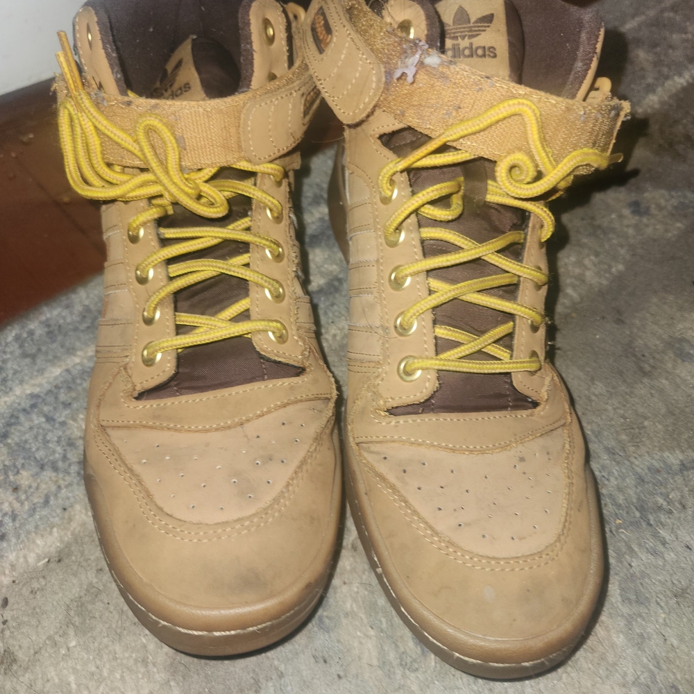 Adidas Men's Brown Sneakers with Yellow Accents